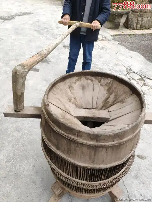 农耕文化老砻子砻谷机稻谷脱壳工具