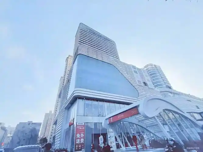 小寨商圈地铁口momopark精装两室一厅满二可看房