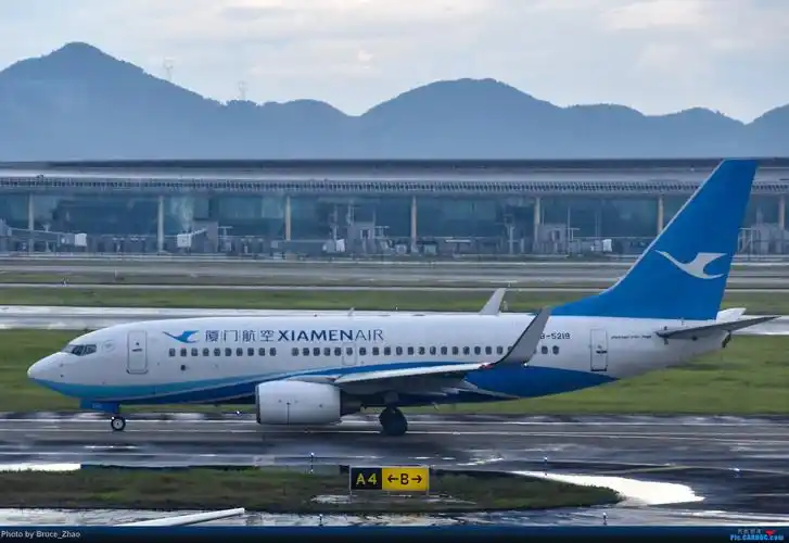 厦门航空飞机(厦门航空飞机靠窗的座位号字母)