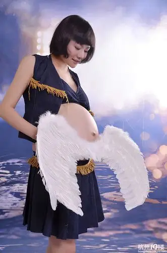 乐乐妈的孕期十月大肚照