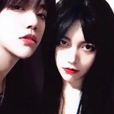 御姐情头一左一右,高清双人的恩爱情侣头像御姐御男图片