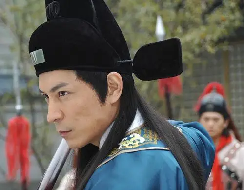 新包青天之张冲