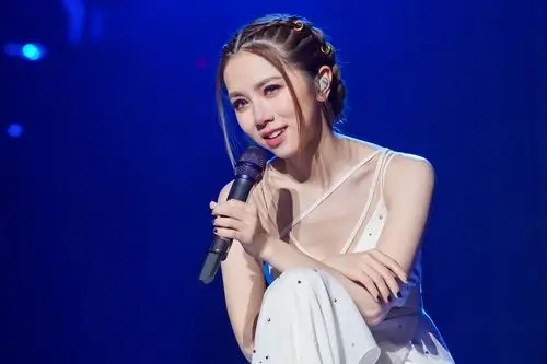 邓紫棋 - 堆糖,美图壁纸兴趣社区