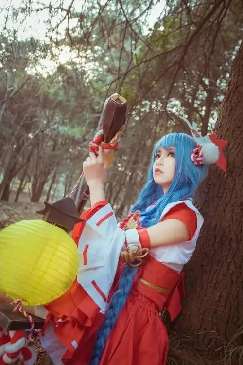 王者荣耀大乔伊势巫女cos守望着天空大海和你的回忆