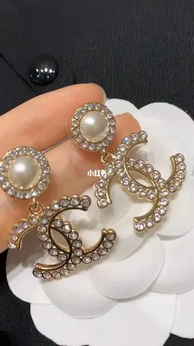 chanel大双c水晶珍珠耳钉