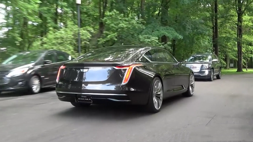 2022款"凯迪拉克ct8"量产,配4.2t 10at,售价超70万!