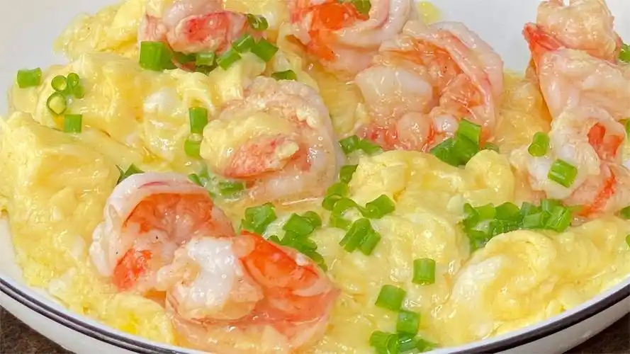 虾仁煎蛋原来这样做的,难怪那么嫩滑,鲜嫩爽滑太好吃了