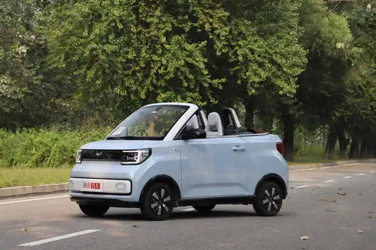 五菱宏光mini ev 敞篷版_网易汽车