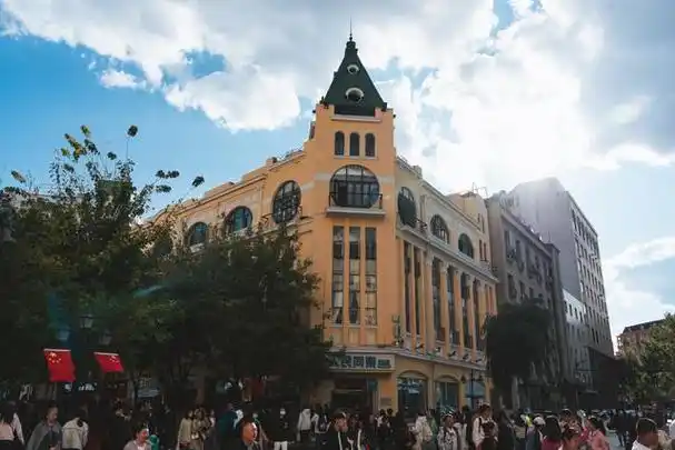 哈尔滨中央大街景点,这份详细介绍请收下,建议分享