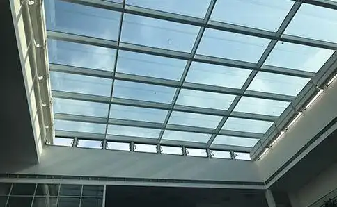 玻璃行业通风天窗的选择方案-成都昱合升通风设备有限公司