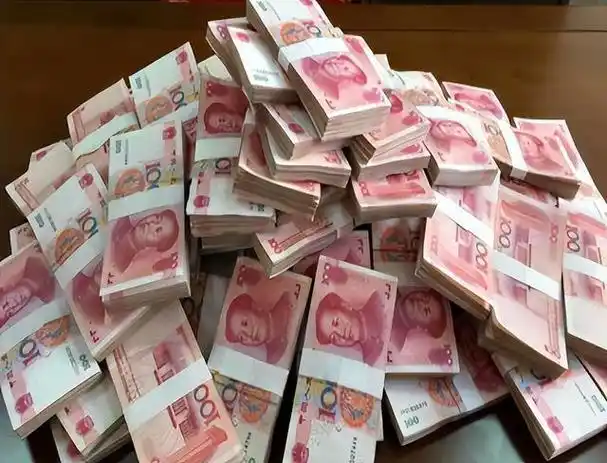 刘晓庆:名下19套房26家公司,收藏玉石值百亿,四千平别墅做仓库