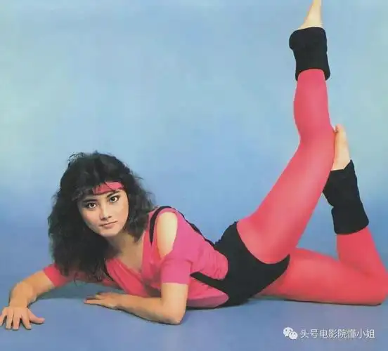 原创台湾女星杨丽菁被打,爱国圈粉!52岁美丽单身,网友盼她和吴京合作