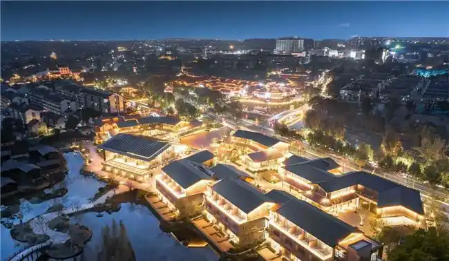 (南京高淳雅园景区商业街实景图)