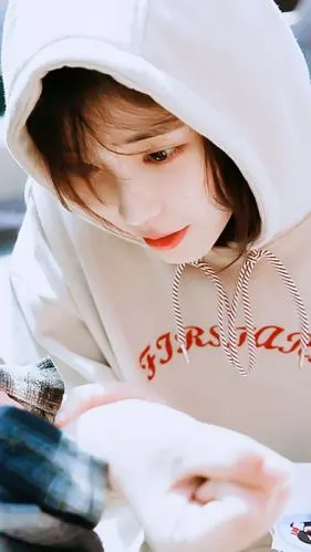 李智恩 iu - 堆糖,美图壁纸兴趣社区