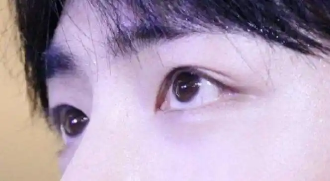 男生被惊艳到的眼神肖战的瑞凤眼太令人惊艳