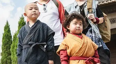 新乌龙院历时两年海选笑林小子肾病小孩李欣蕊演技获赞