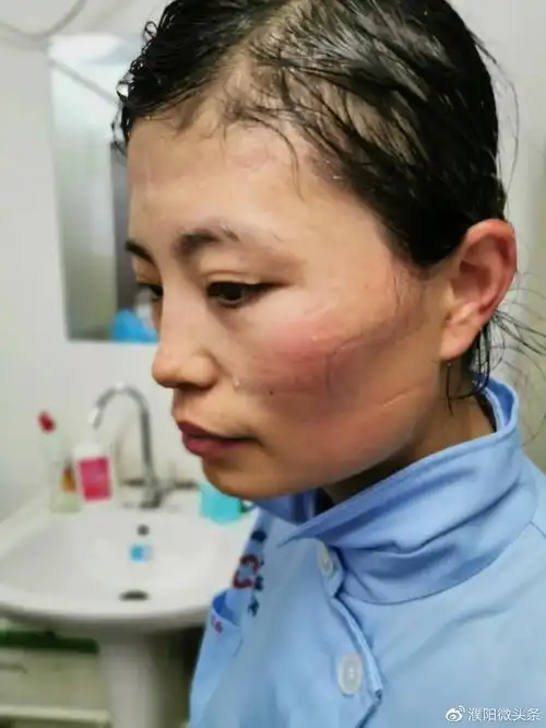 疫情防控工作一线为保持经济平稳发展和社会和谐稳定贡献了青春力量