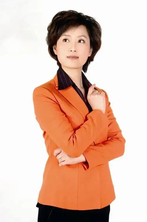 何敏图片 何敏写真图片 浙江卫视主持人