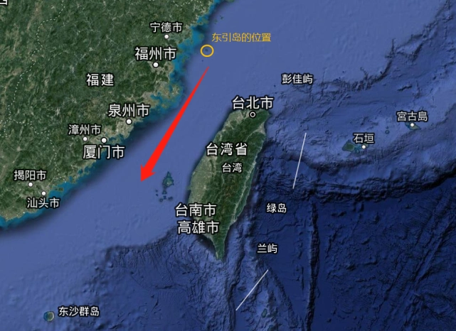 8月17日美军慕思汀号驱逐舰与日舰在东海演练,第二天开始穿越台海.