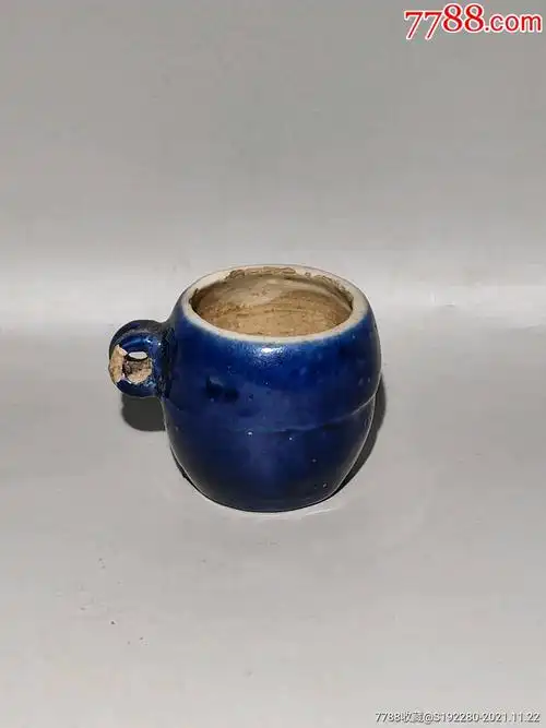 清代乾隆霁蓝釉鸟食罐直径4cm高35cm