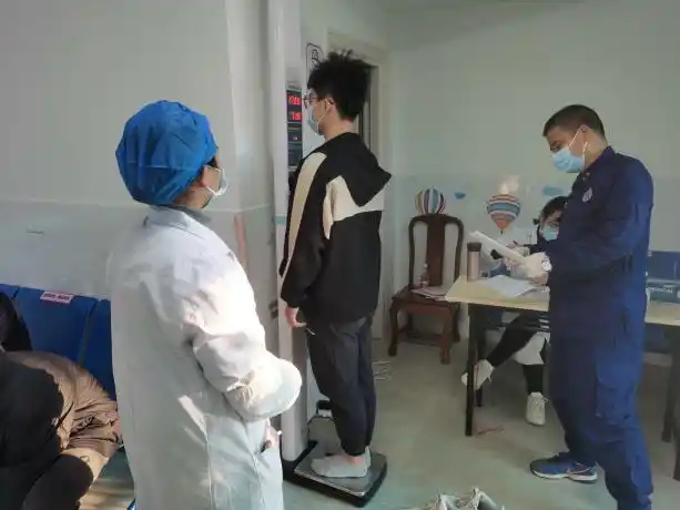 龙口镇春季征兵体检已全面展开