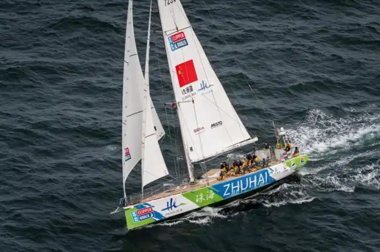 乘风波浪的"珠海号".受访单位供图