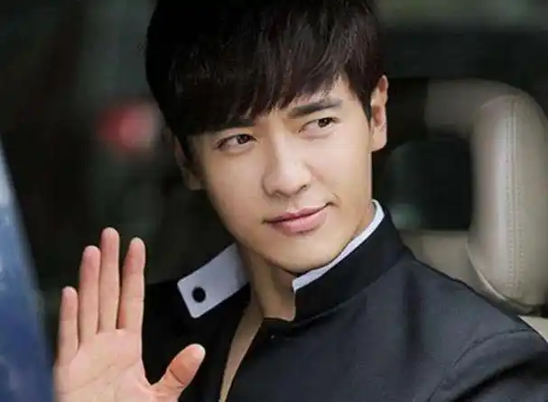 离婚5年后,再看高云翔和女儿的关系,才明白董璇有多"聪慧"