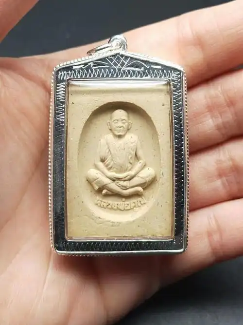 龙婆坤2538星期崇迪龙婆坤2538星期崇迪性价比星期崇迪佛