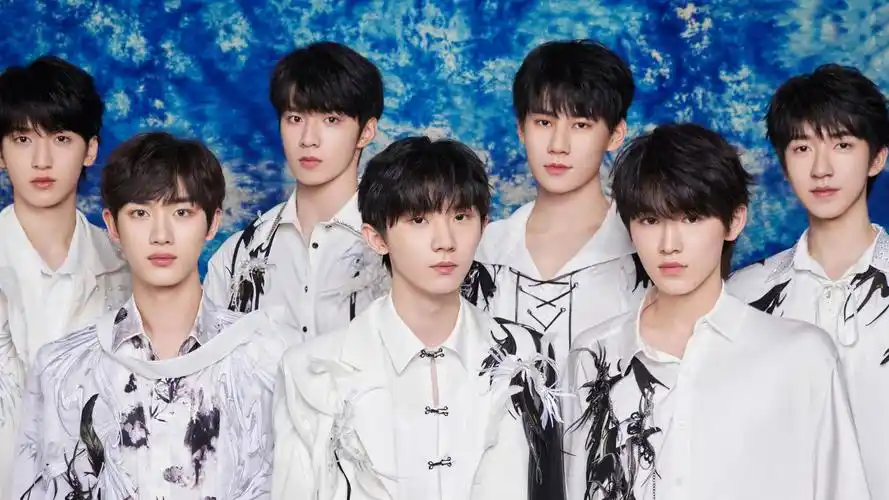 时代少年团好会谈恋爱的样子,马嘉祺满眼宠溺,刘耀文表白好甜!