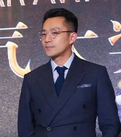 大s妈妈替女儿叫委屈,汪小菲回应:住800平的大房子,委屈什么?