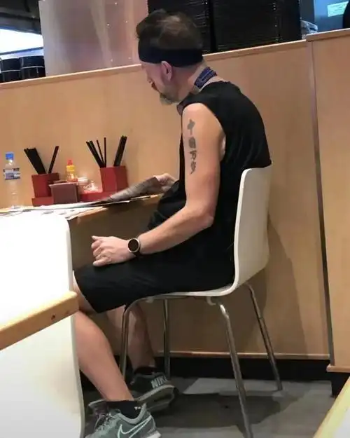 翻译|纹身师|中国话_网易订阅