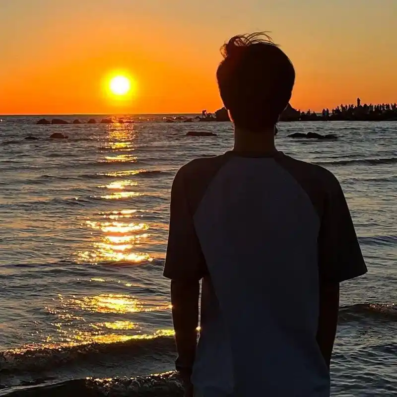 海边日出情侣头像可太好看了97 感谢的很多很多教程,拍出了无比非常