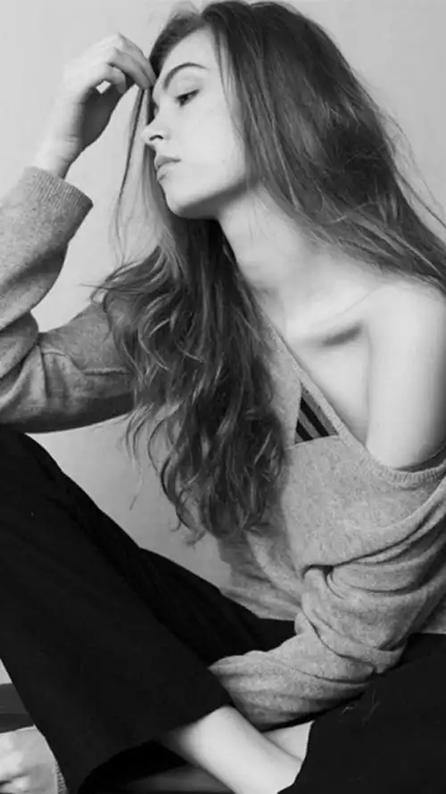 黑白色调,高清美女壁纸.