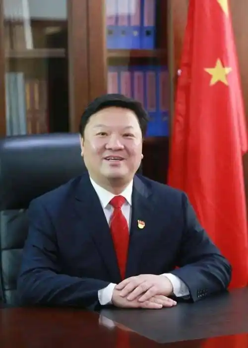 "全国优秀县委书记"吴海燕履新