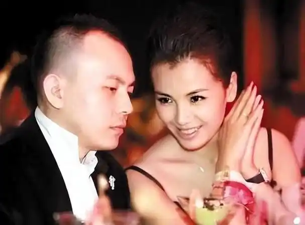 他曾与刘涛同床共枕4年如今年过60仍单身刘涛我对不起他