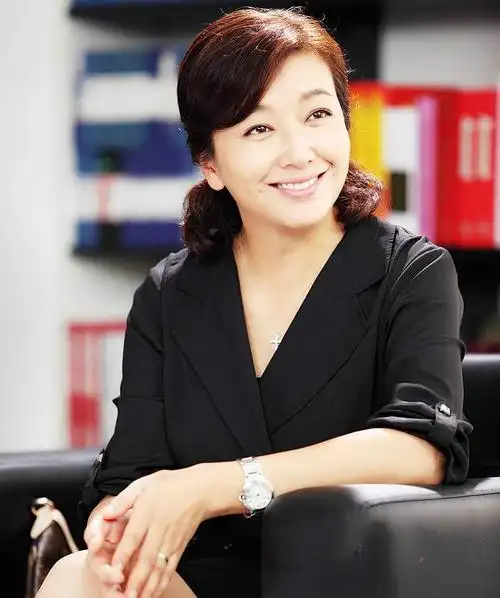 江珊主演的电视剧有哪些(靳东和江珊主演的电视剧有哪些) - 风集网