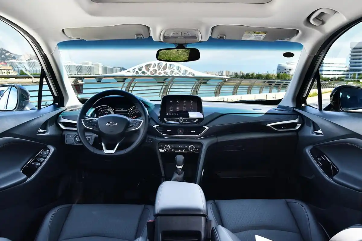 雪佛兰沃兰多内饰设计从雪佛兰全功能运动概念车chevrolet fnr-x上