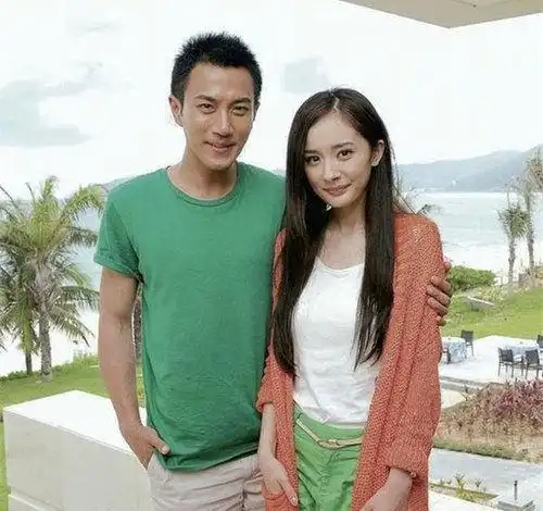 杨幂刘恺威巴厘岛完婚 将办小型家庭婚礼