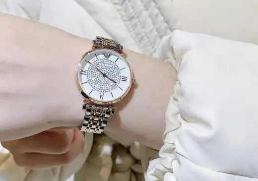 阿玛尼满天星女士手表值得买吗?亲身实测