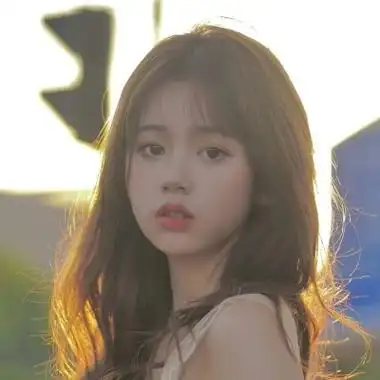 小姐姐网红图片头像 高清好看的抖音网红小姐姐头像_女生头像_美头网