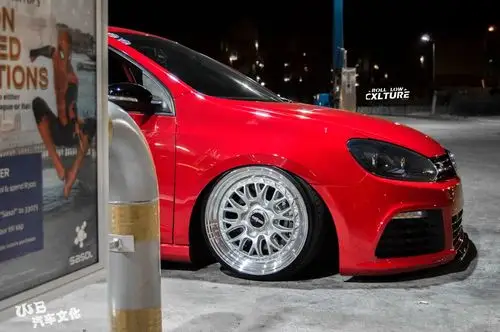 不是每辆改装车都能玩出细节!大众高尔夫6r