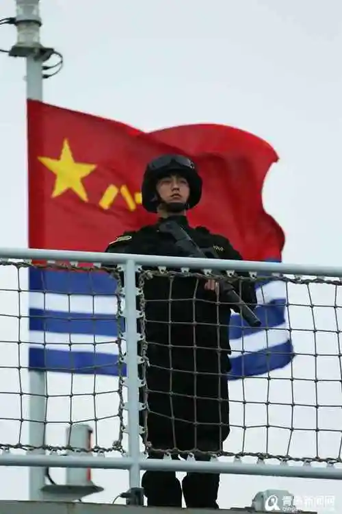 海军第三十三批批护航编队抵达青岛 - 青岛新闻网