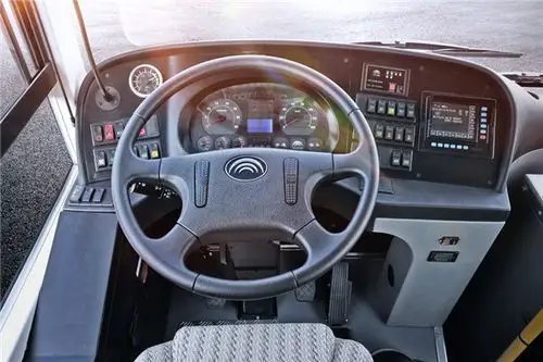 宇通zk6120hga公交车柴油国四1045座