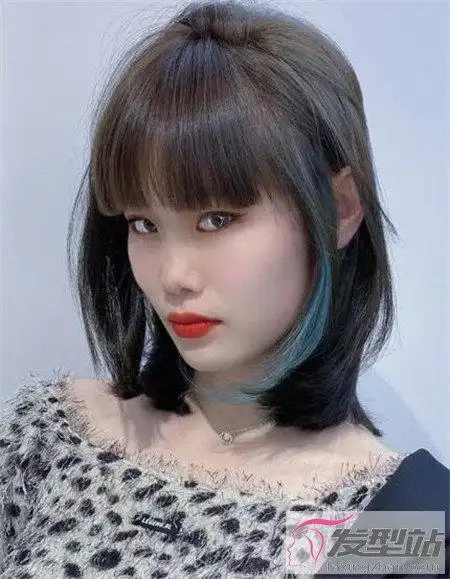 心机"挂耳染"正流行 个性女生挑染发型