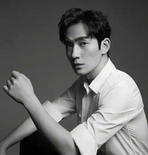 微信头像朱一龙