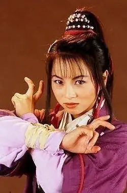 刘玉翠 说到刘玉翠大家或许不熟悉这个名字,但是说到阿紫,大家一定会