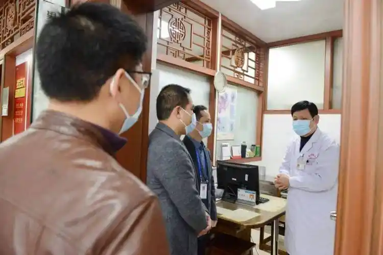 【节后第一天】仁爱中医专家楼全力保障"就诊小高峰"_广西_桂派_壮瑶