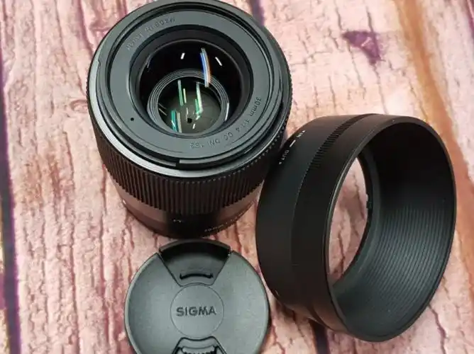 适马三剑客301.4镜头