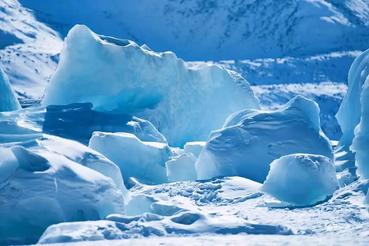 曾经总以为冰川离我很遥远,在南极,在北 - 抖音