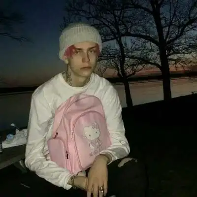 欧美伤感堕落头像男生回忆埋藏在心灵的最深处